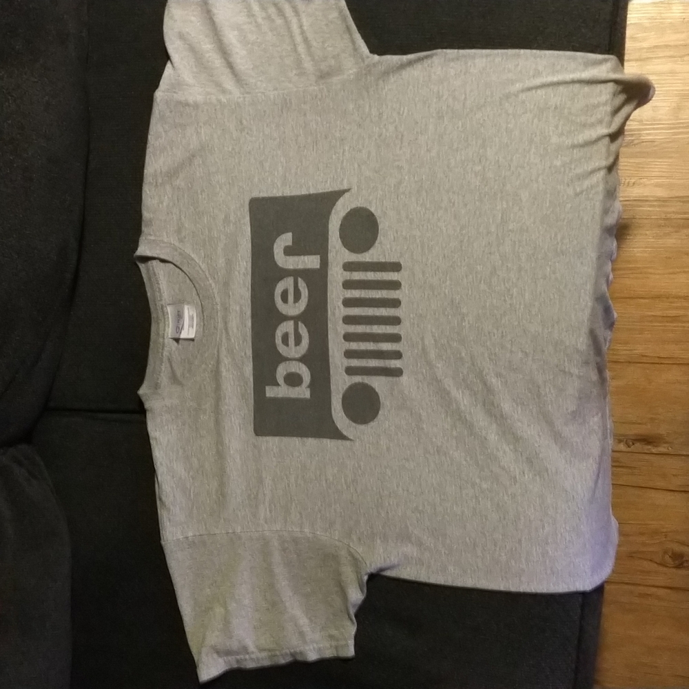 Gray Men's size XL Summer Jeep Beer Tent T-shirt